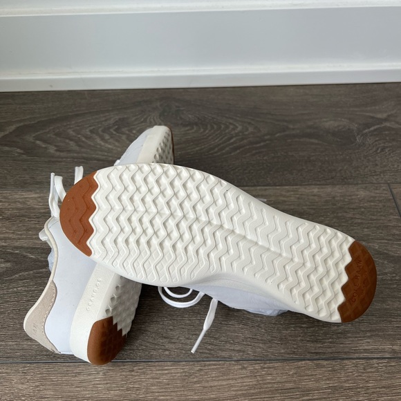 Cole Haan Women’s GrandPro Tennis Sneakers New Unworn - Picture 2 of 2